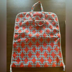 Queen Lane travel garment bag